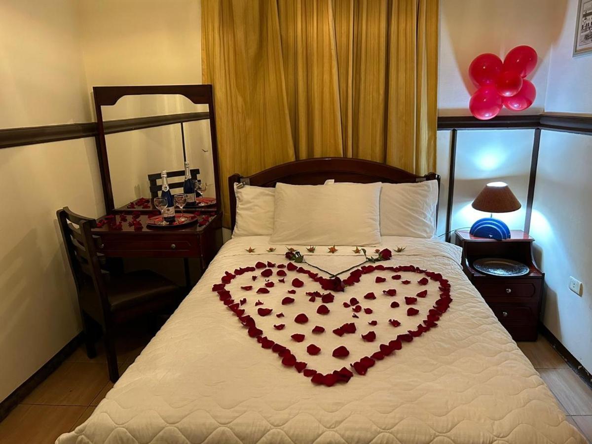 Hotel Casa Franciscana Quito Luaran gambar