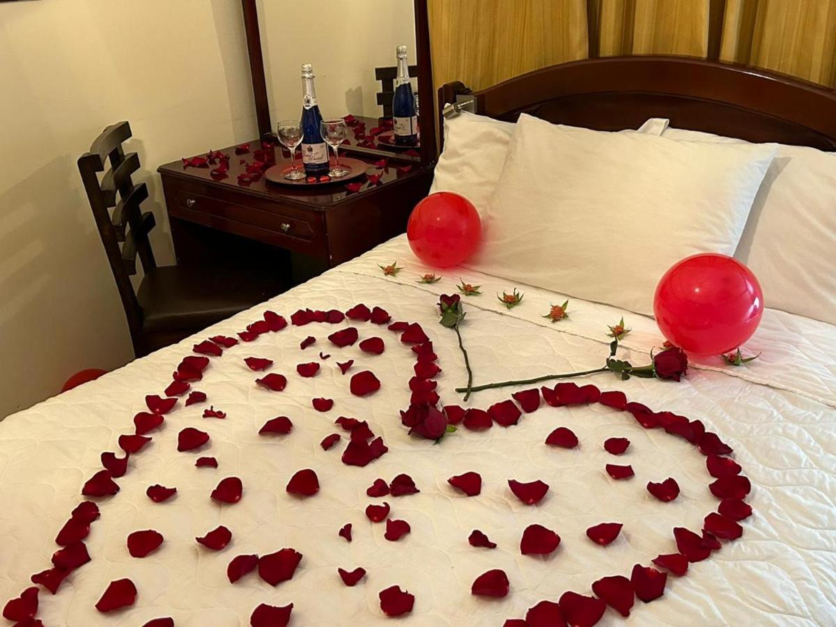 Hotel Casa Franciscana Quito Luaran gambar