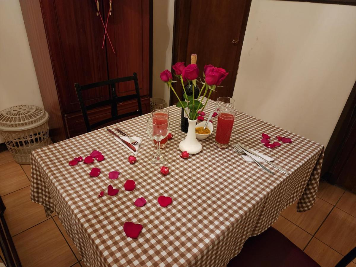 Hotel Casa Franciscana Quito Luaran gambar