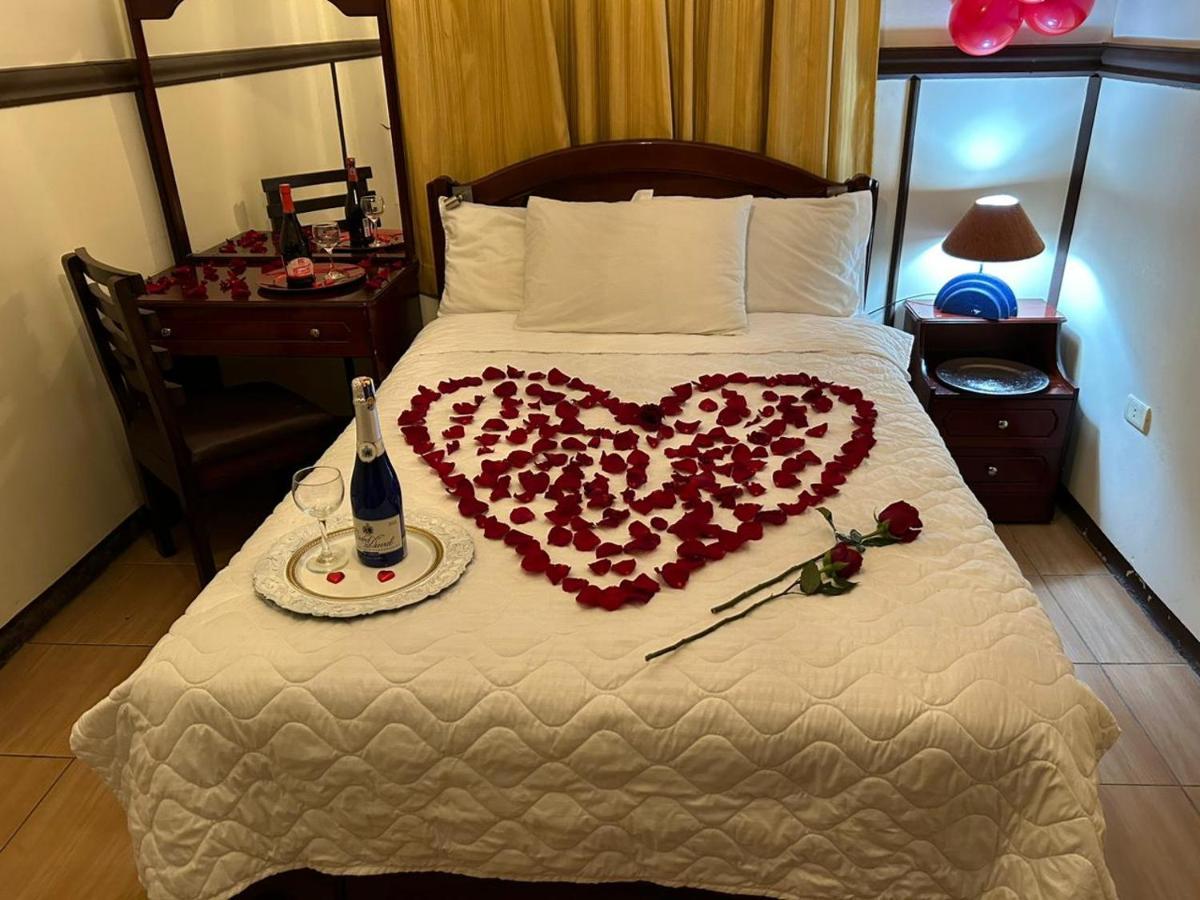 Hotel Casa Franciscana Quito Luaran gambar
