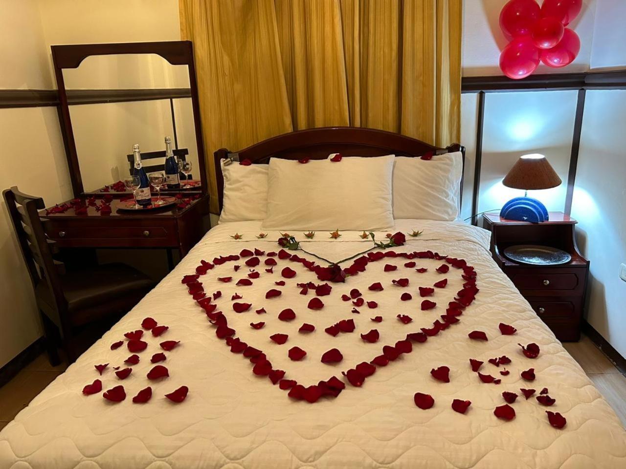 Hotel Casa Franciscana Quito Luaran gambar