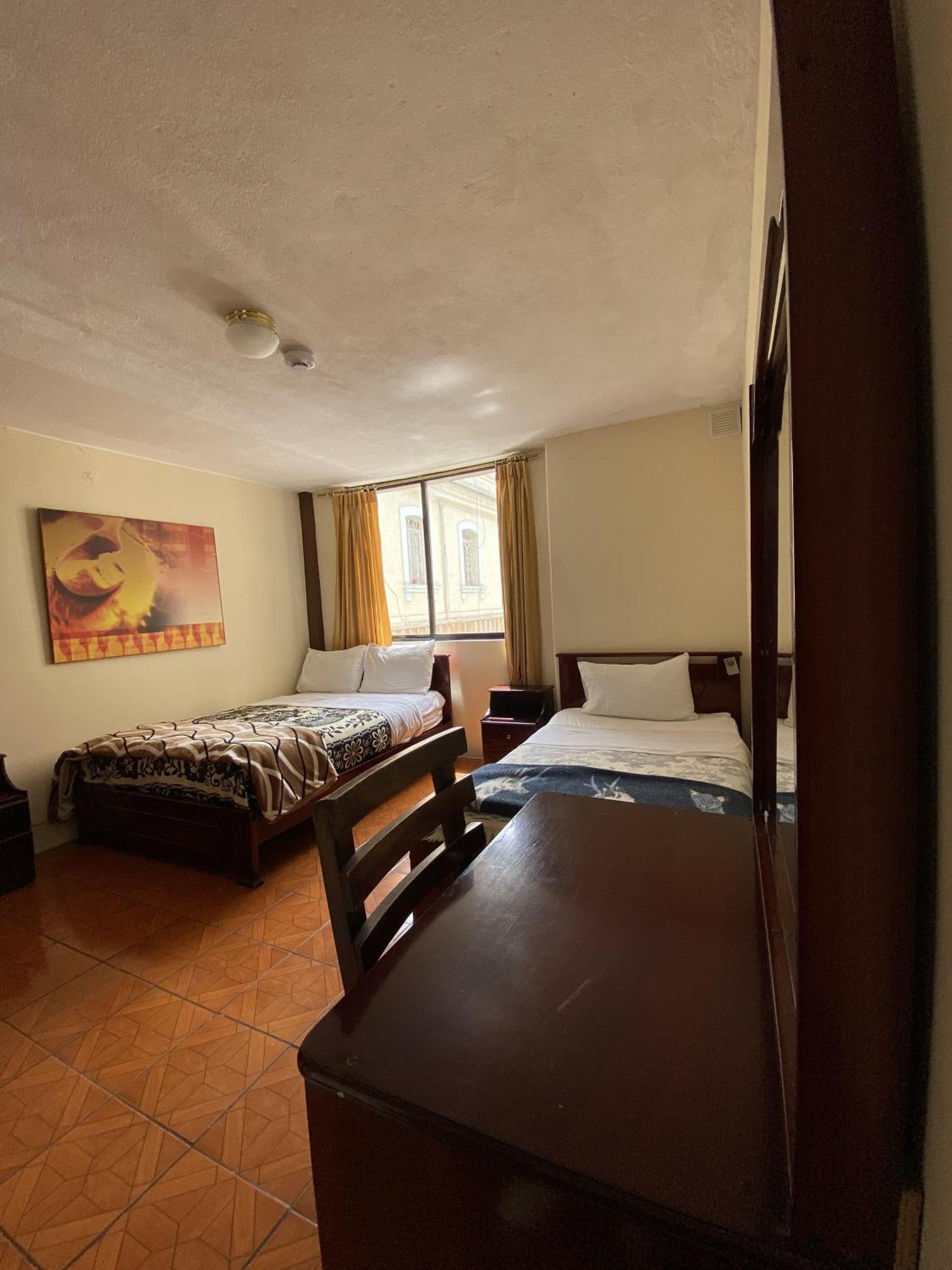 Hotel Casa Franciscana Quito Luaran gambar